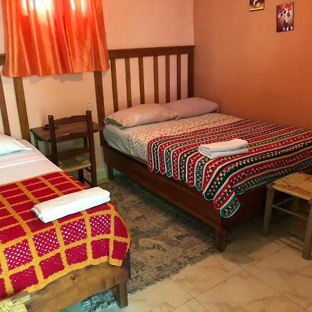 Hostal Dona Chava Pedernales Zewnętrze zdjęcie