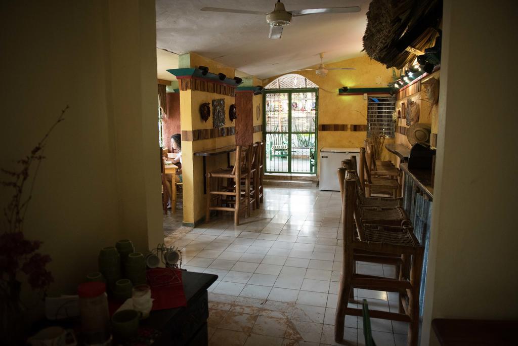 Hostal Dona Chava Pedernales Zewnętrze zdjęcie