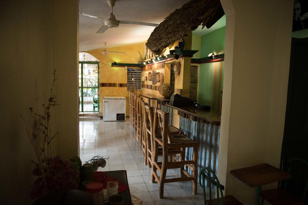 Hostal Dona Chava Pedernales Zewnętrze zdjęcie