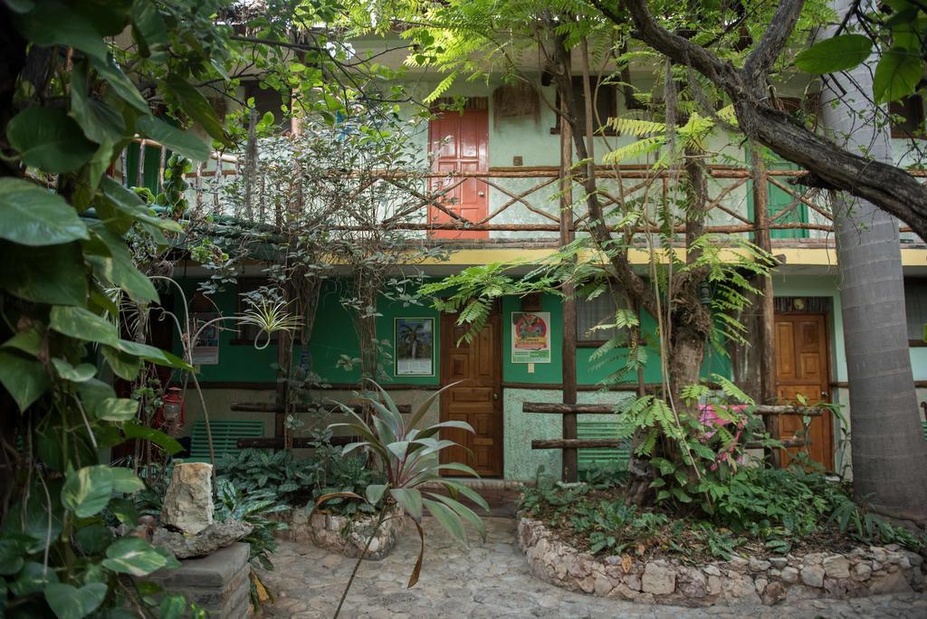 Hostal Dona Chava Pedernales Zewnętrze zdjęcie