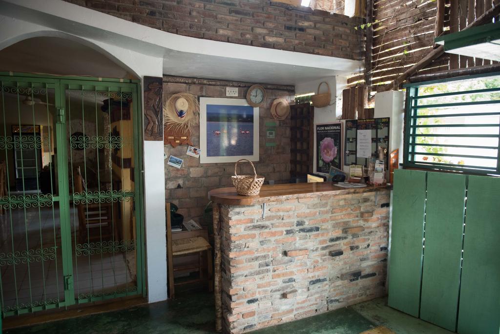 Hostal Dona Chava Pedernales Zewnętrze zdjęcie