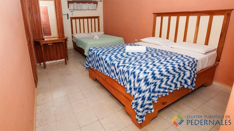 Hostal Dona Chava Pedernales Zewnętrze zdjęcie